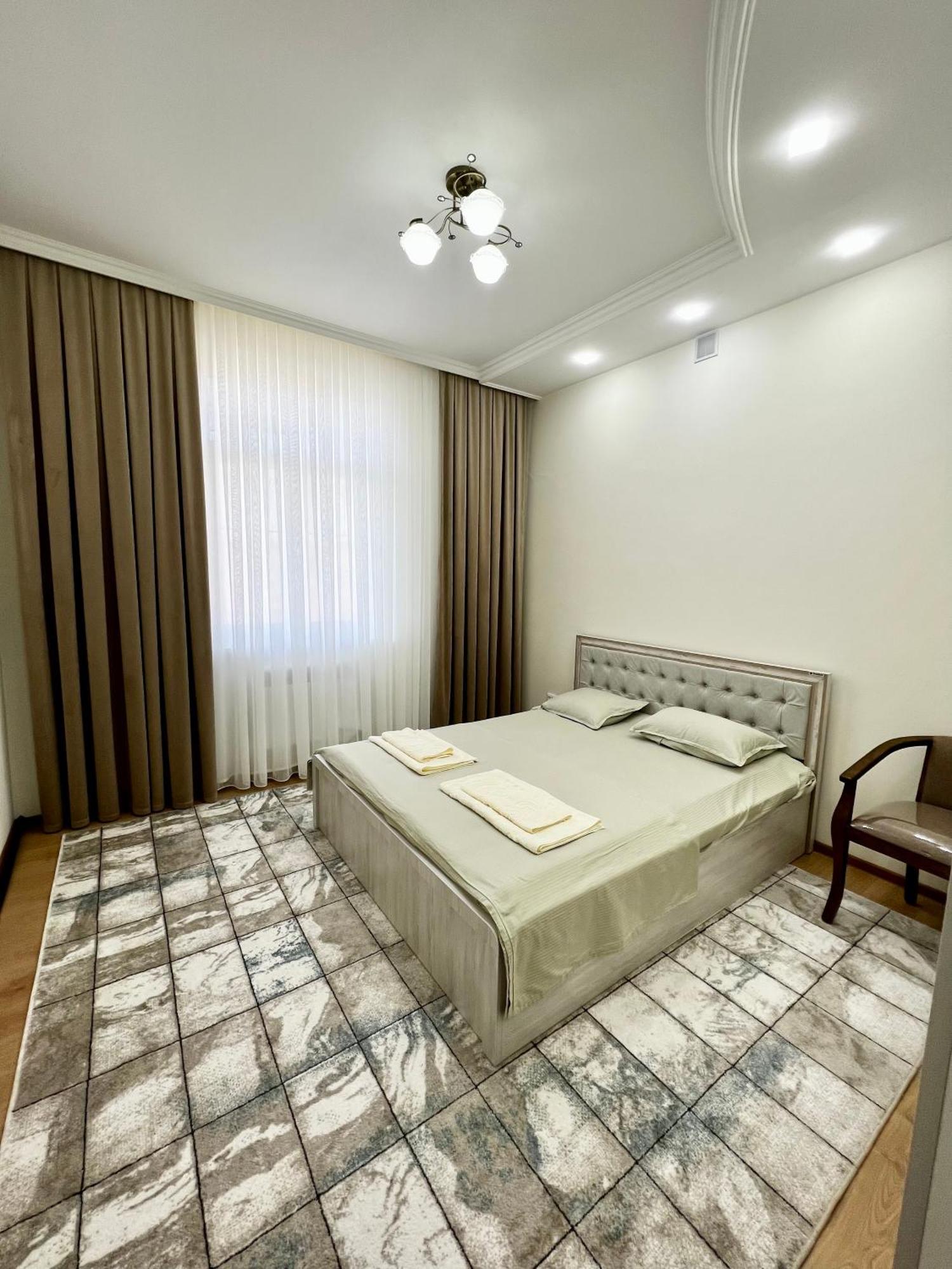 Renovated Apt By The Savitsky Museum ヌクス エクステリア 写真